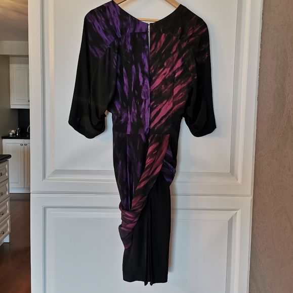 BCBG MaxAzria RUNWAY 100% silk dress - Picture 3 of 5